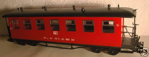 china_pers_wagen_rood