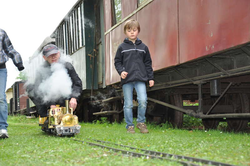 Steamer mit Verfolger