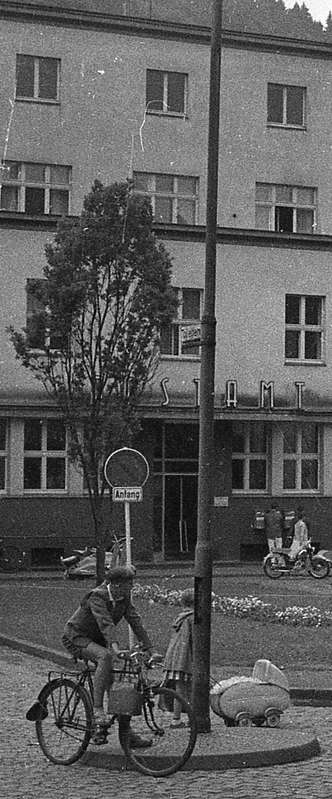 Siemens-Leuchte_Maiplatz_Plettenberg_Wartungsklappe