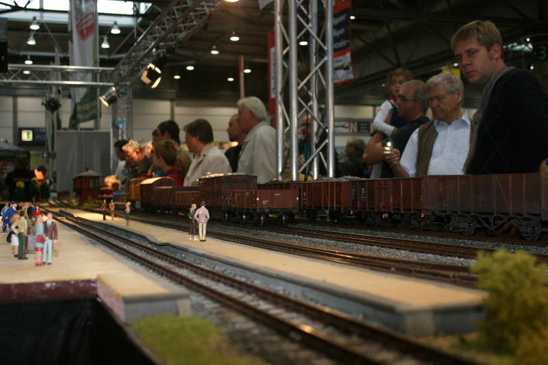 Bahnsteigszene