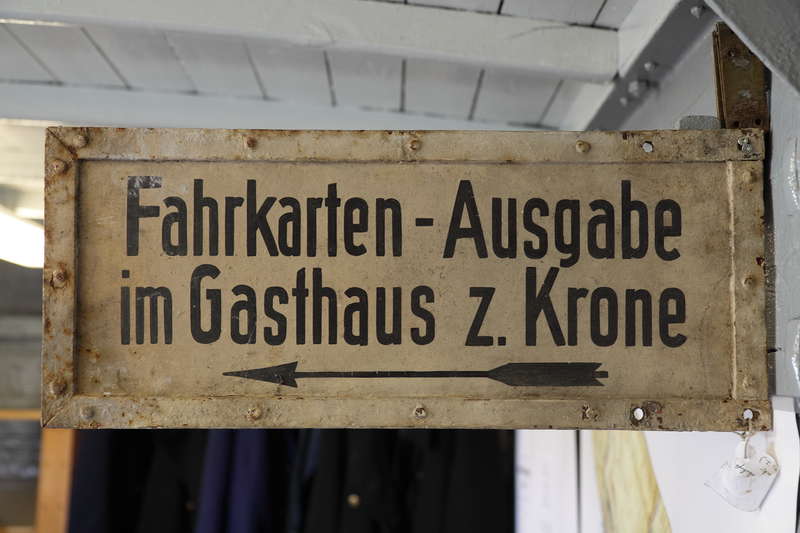 Fahrtkartenausgabe im Gasthaus z. Krone