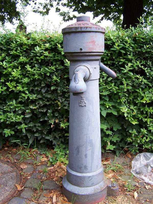 Alte Wasserzapfstelle