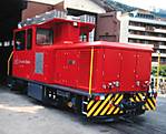 28HGm75_02.jpg