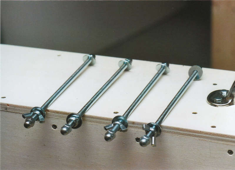 t02382