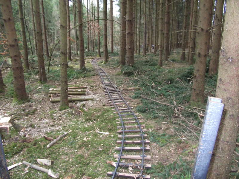 Waldbahn, fliegend verlegt