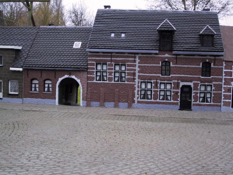 144-4441_IMG