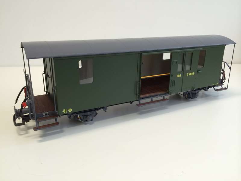 Gepäckwagen 2