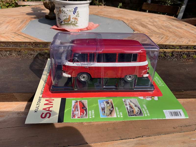 Auto Barkas 1