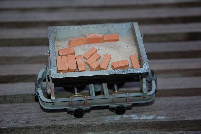 Kipplore Sand und ziegel