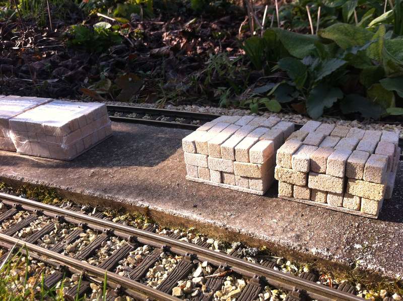 Bahnsteig 1