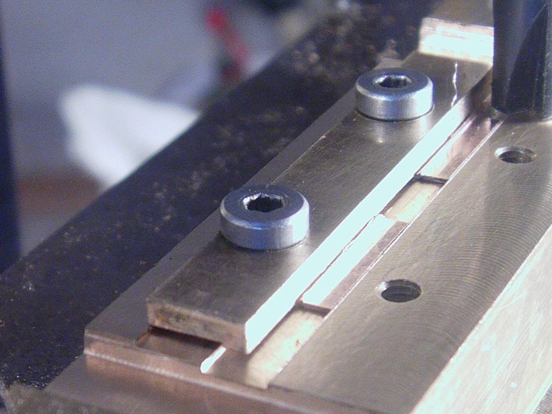 Tragfeder Vorrichtung Stufe