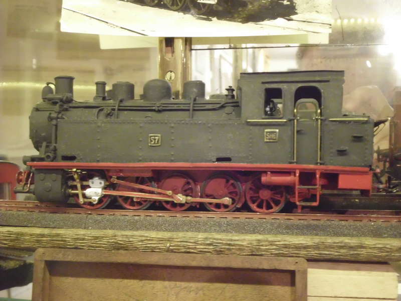 SHE57 Braunlager Modell