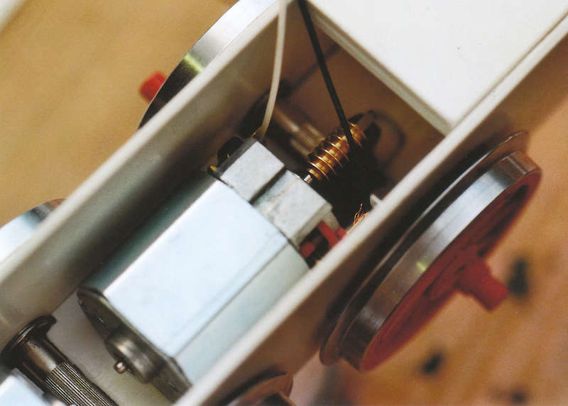 SHE57038