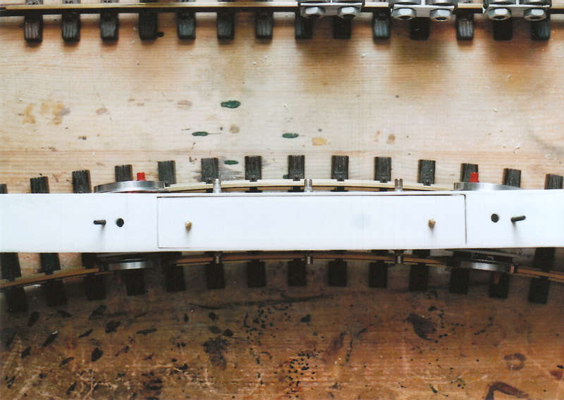 SHE57084