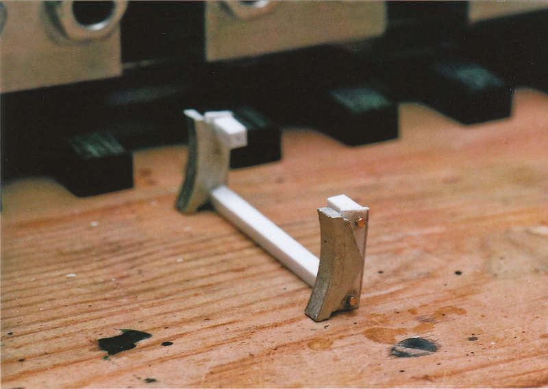 SHE57201