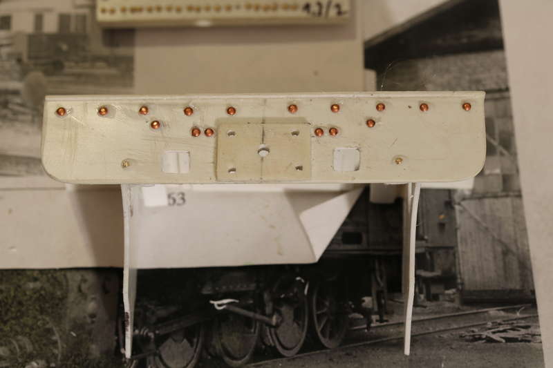 SHE57323