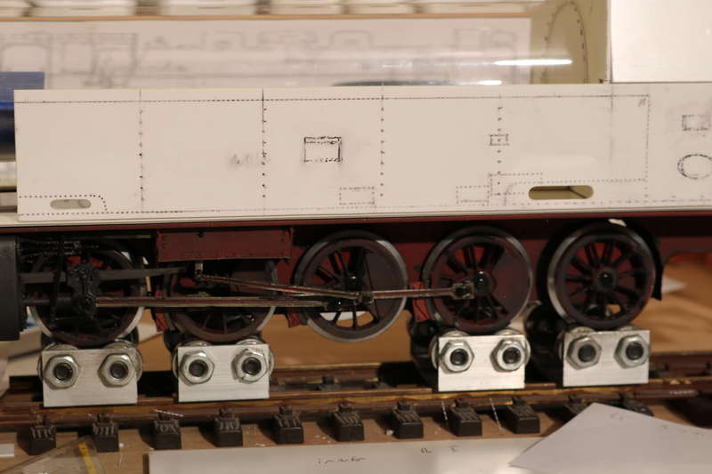 SHE570534