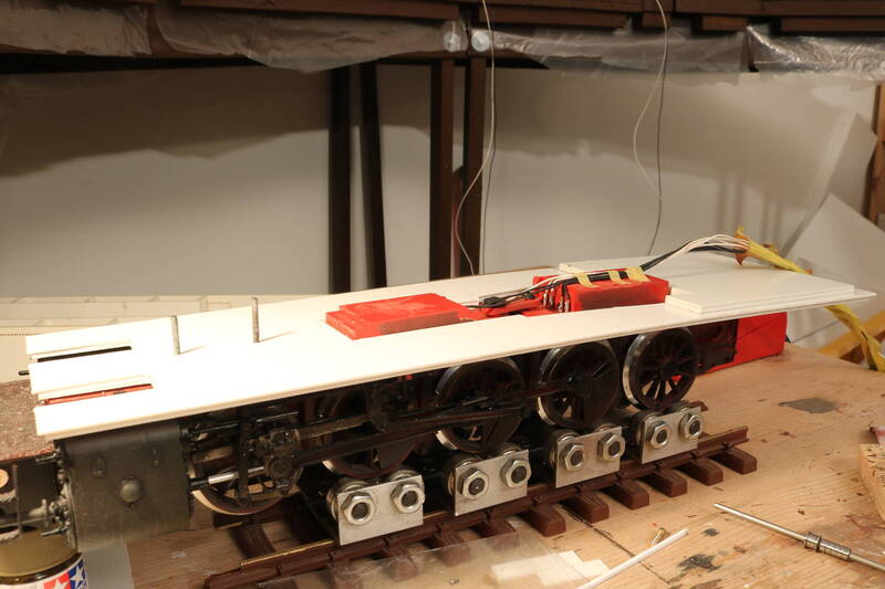 SHE570830