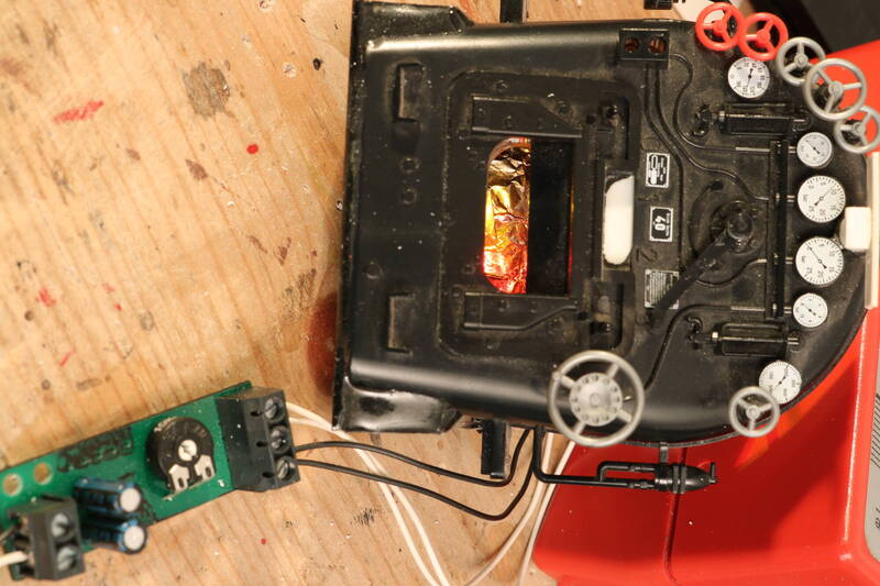 SHE570842