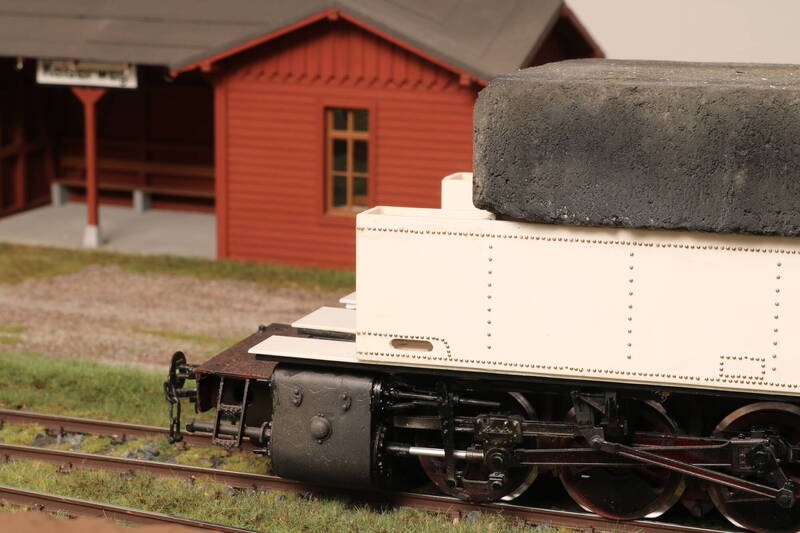 SHE571014