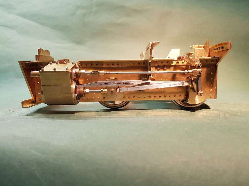 M09_