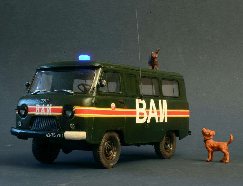 UAZ_452_MP_006