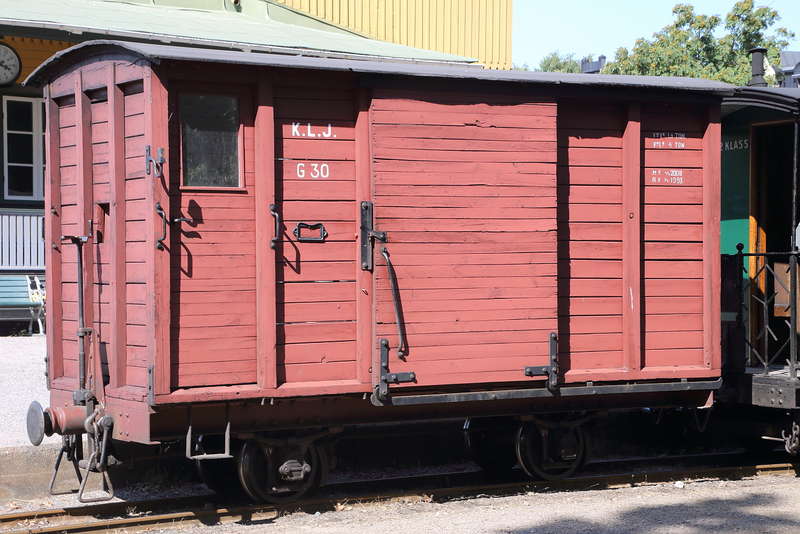 01 - KLJ G 30